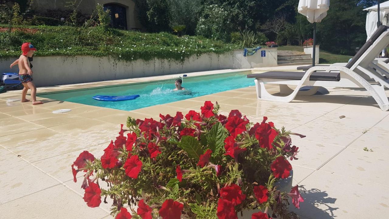 Le Peyroutet Apartman Cazaux-Villecomtal Kültér fotó